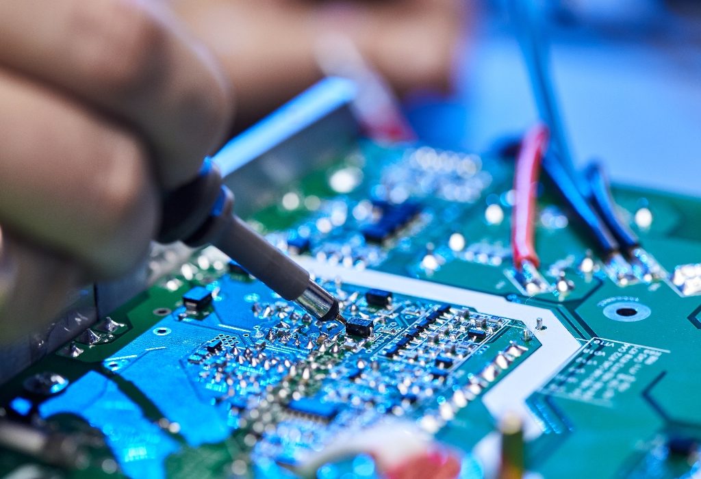 Electronics as Top Industries in Northern Vietnam FDI