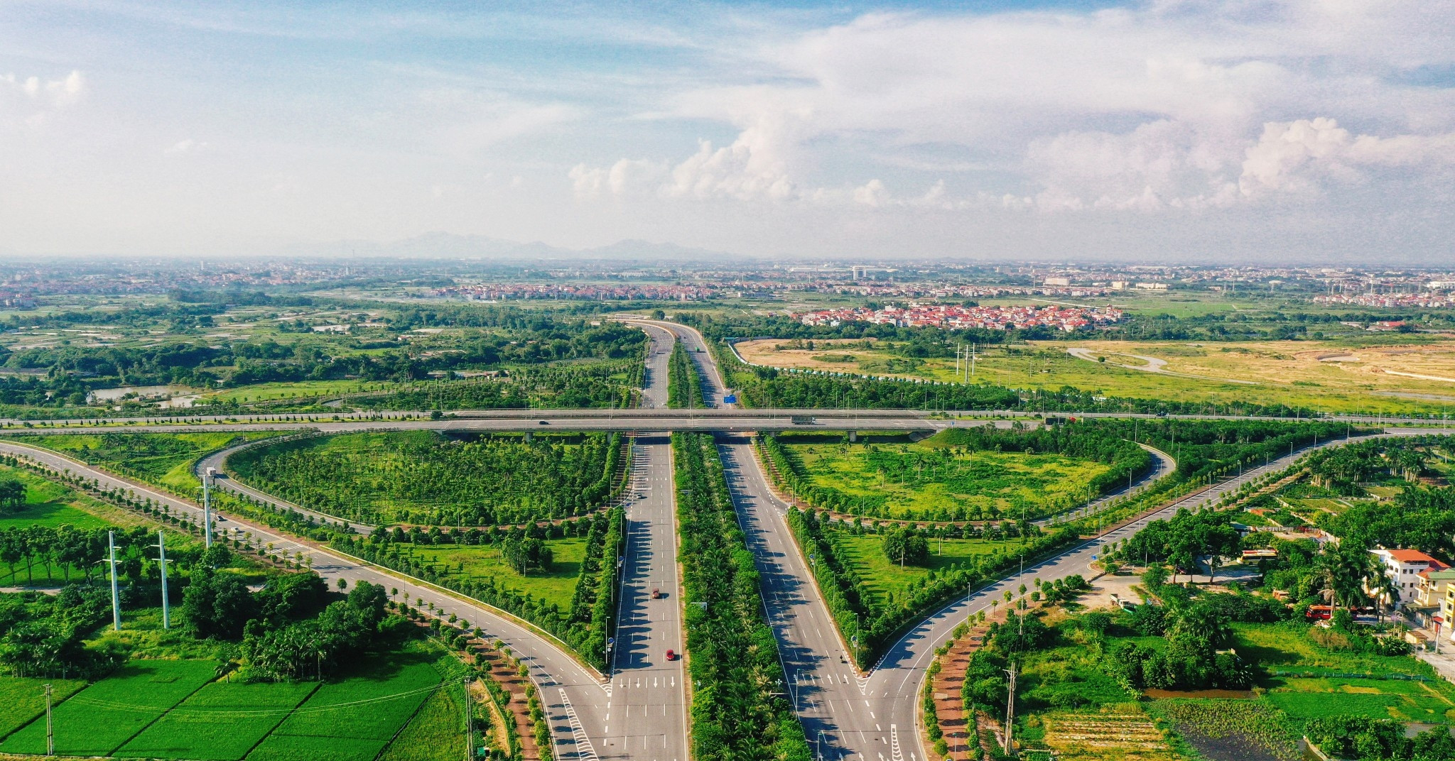 Infrastructure Comparative Advantage 